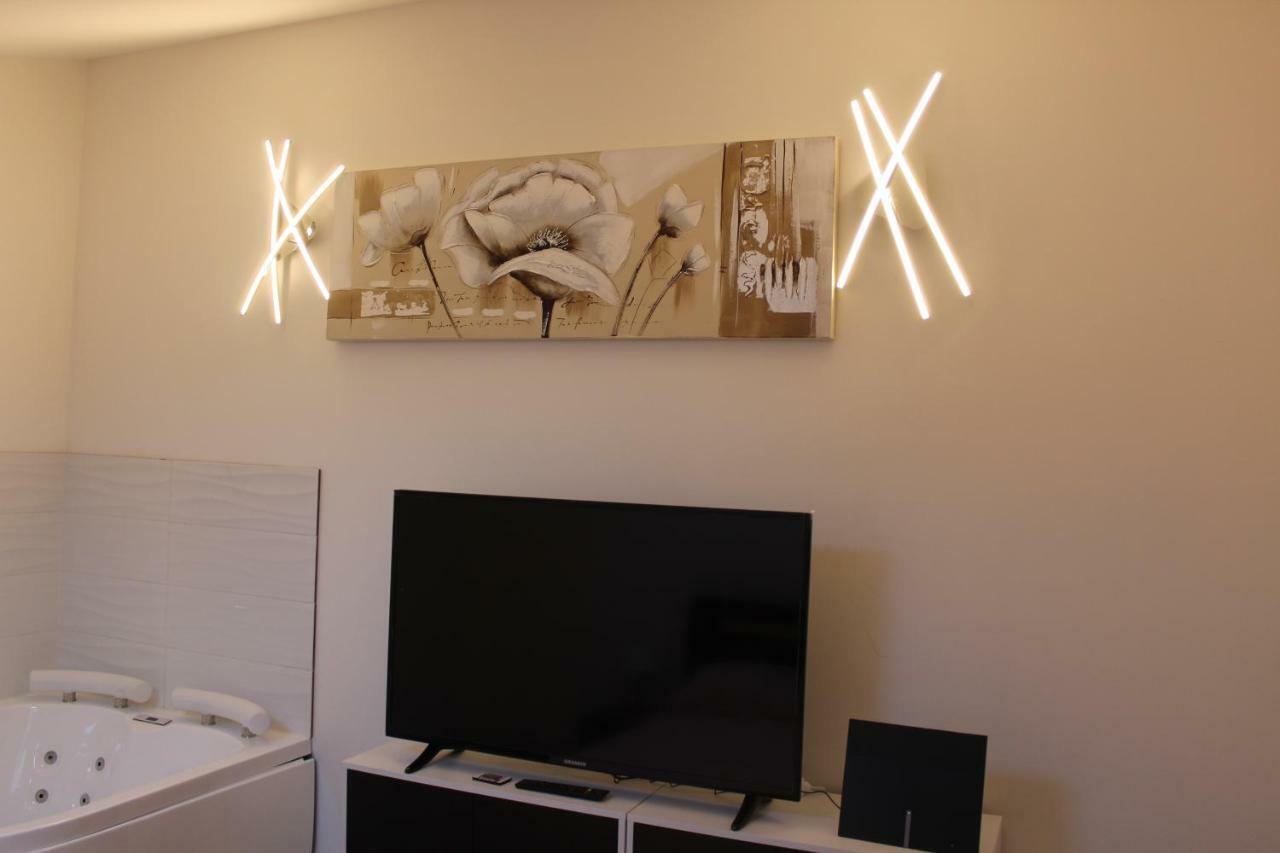 Etablissements Coulon - Talence Apartment Luaran gambar