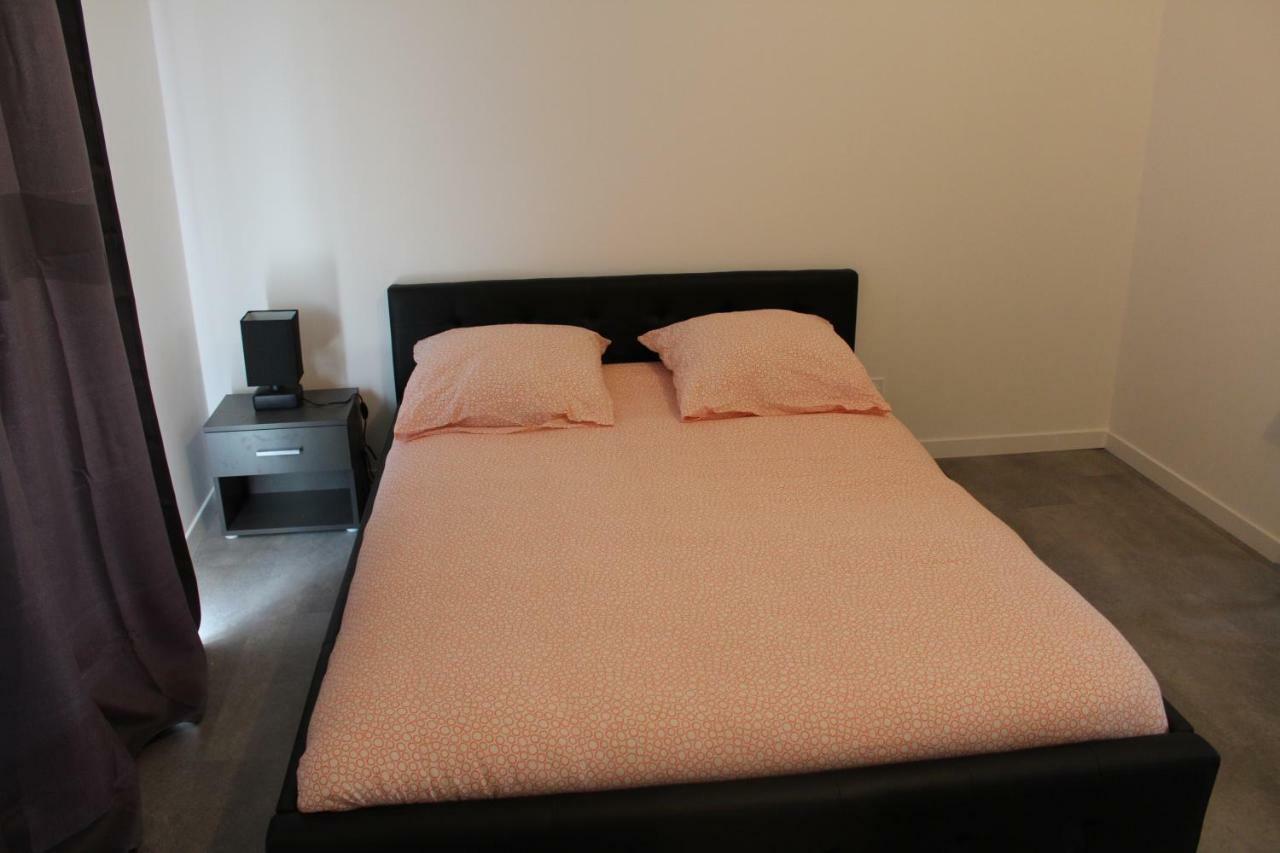 Etablissements Coulon - Talence Apartment Luaran gambar
